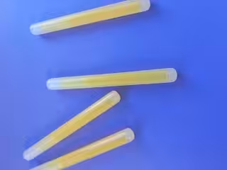 using glow sticks in a halloween experiment